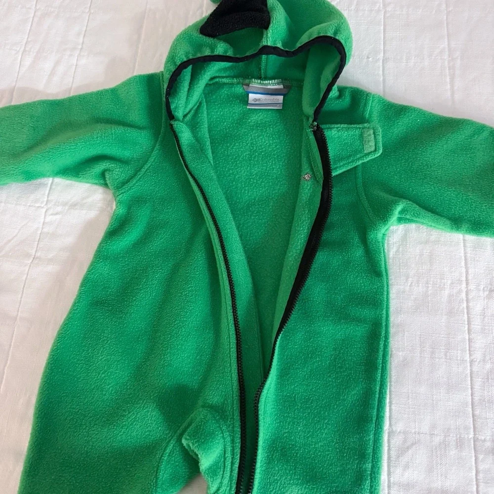 Columbia Fleece Bunting 6 Months Hooded Infant Zip Up Dinosaur Pram Mittens